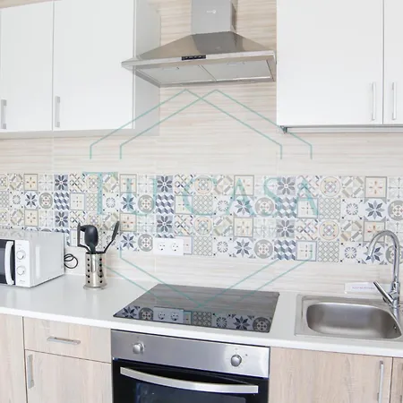 Apartment Coral, Dos Con Piscina Compartida